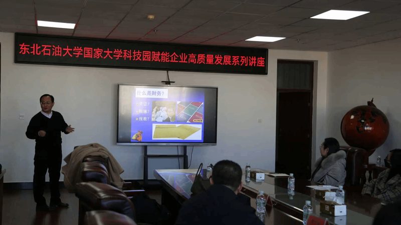 全职主妇离婚时，财产权益如何保障？**
